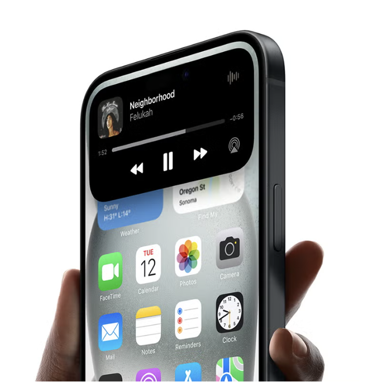 iPhone 15 Plus - View 4